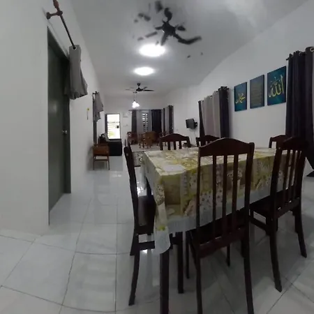 Homestay D'Mama Ifor Muslimi Tanjong Malim Exterior photo