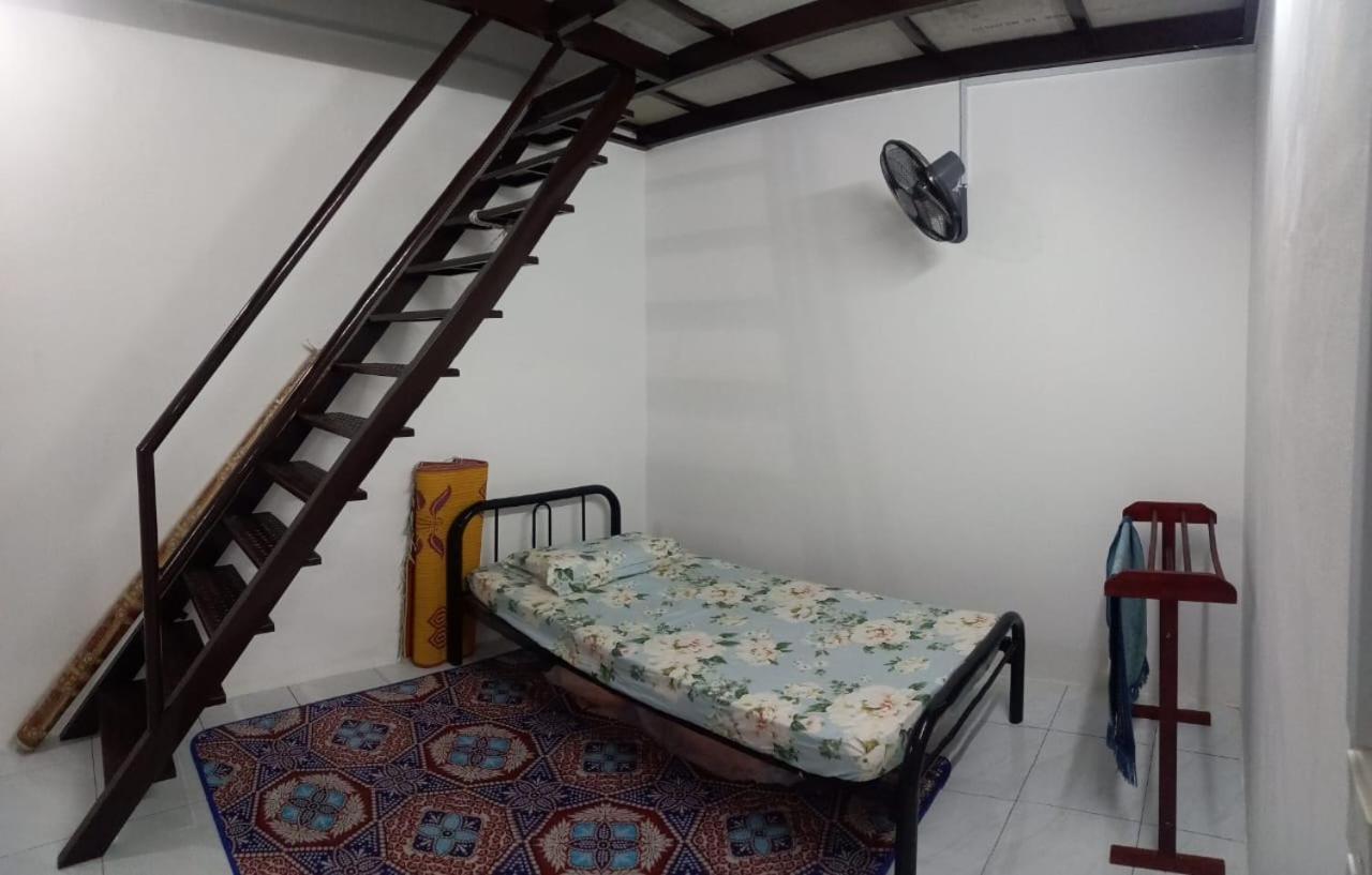 D'mama Ifor Muslimi Holiday home